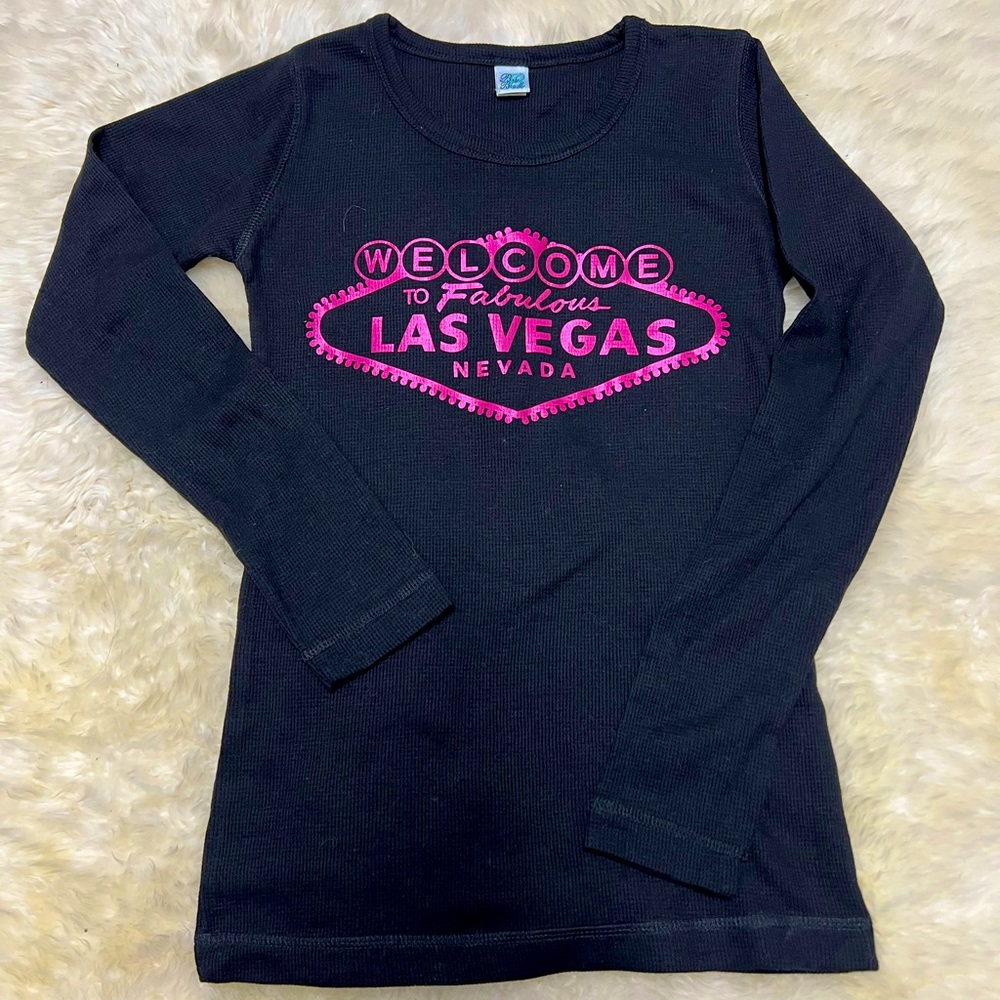 New - Welcome to Las Vegas Fabulous Nevada Sign Souvenir Long Sleeve T-Shirt
